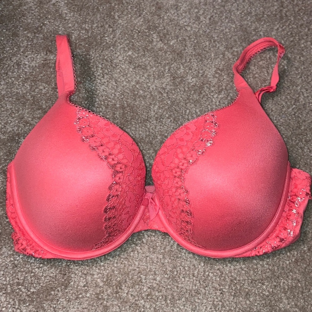 Victoria’s Secret Body By Victoria coral lace overlay Perfect Coverage Bra